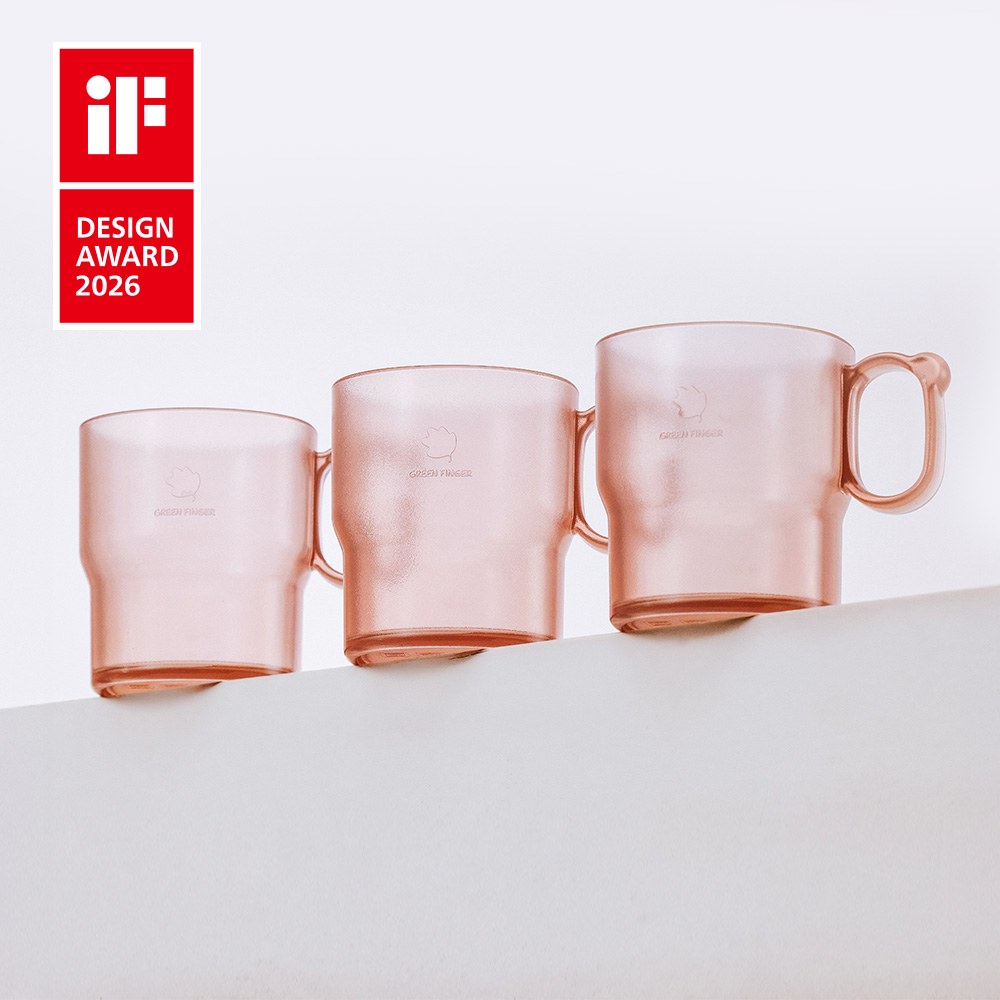 아기 손에 딱 맞는 실리콘 빨대컵, 처음 시작하는 단계에 딱 좋아요!