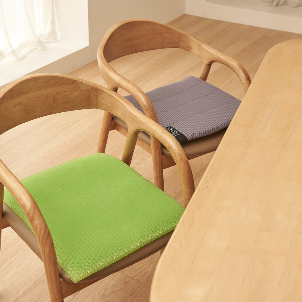 편안한 자세 교정을 도와주는 프리미엄 시트, 한번 써보실래요?