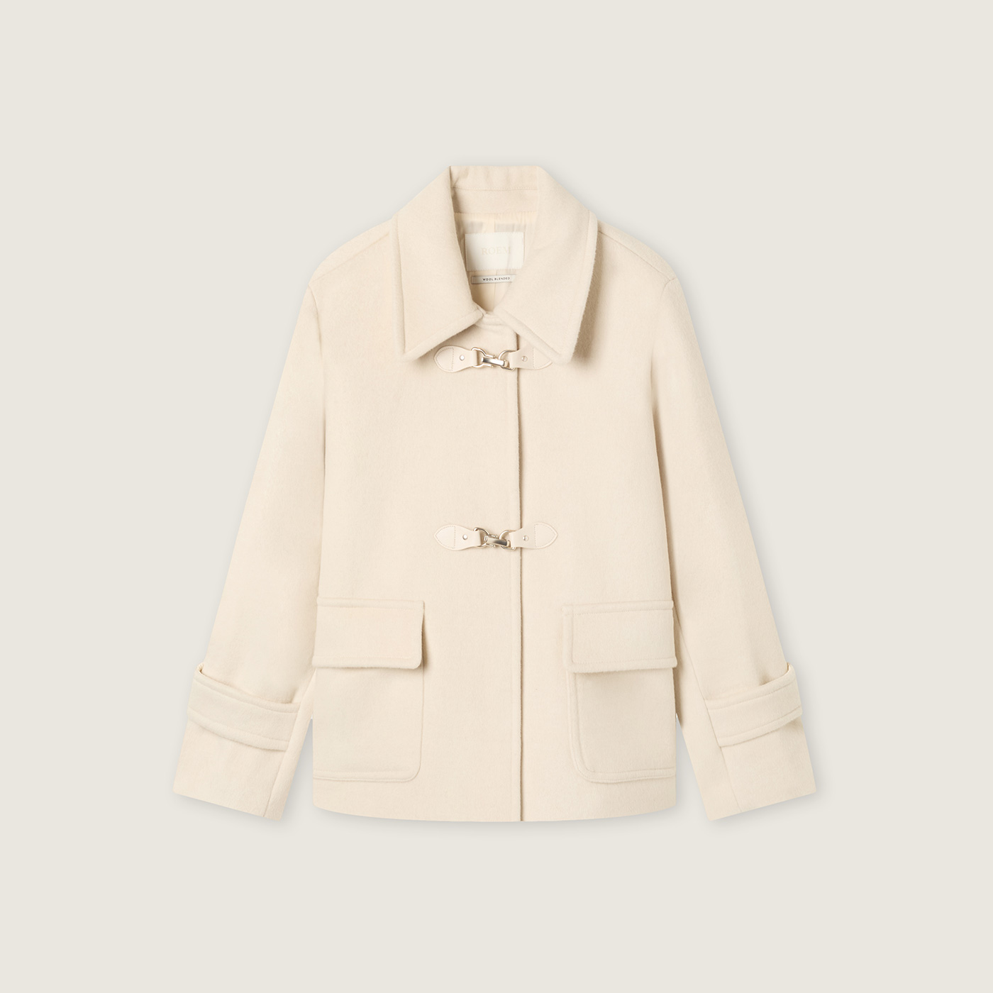 편하게 입기 좋은 로엠 버클 미디 코트, 지금 바로 만나보세요!