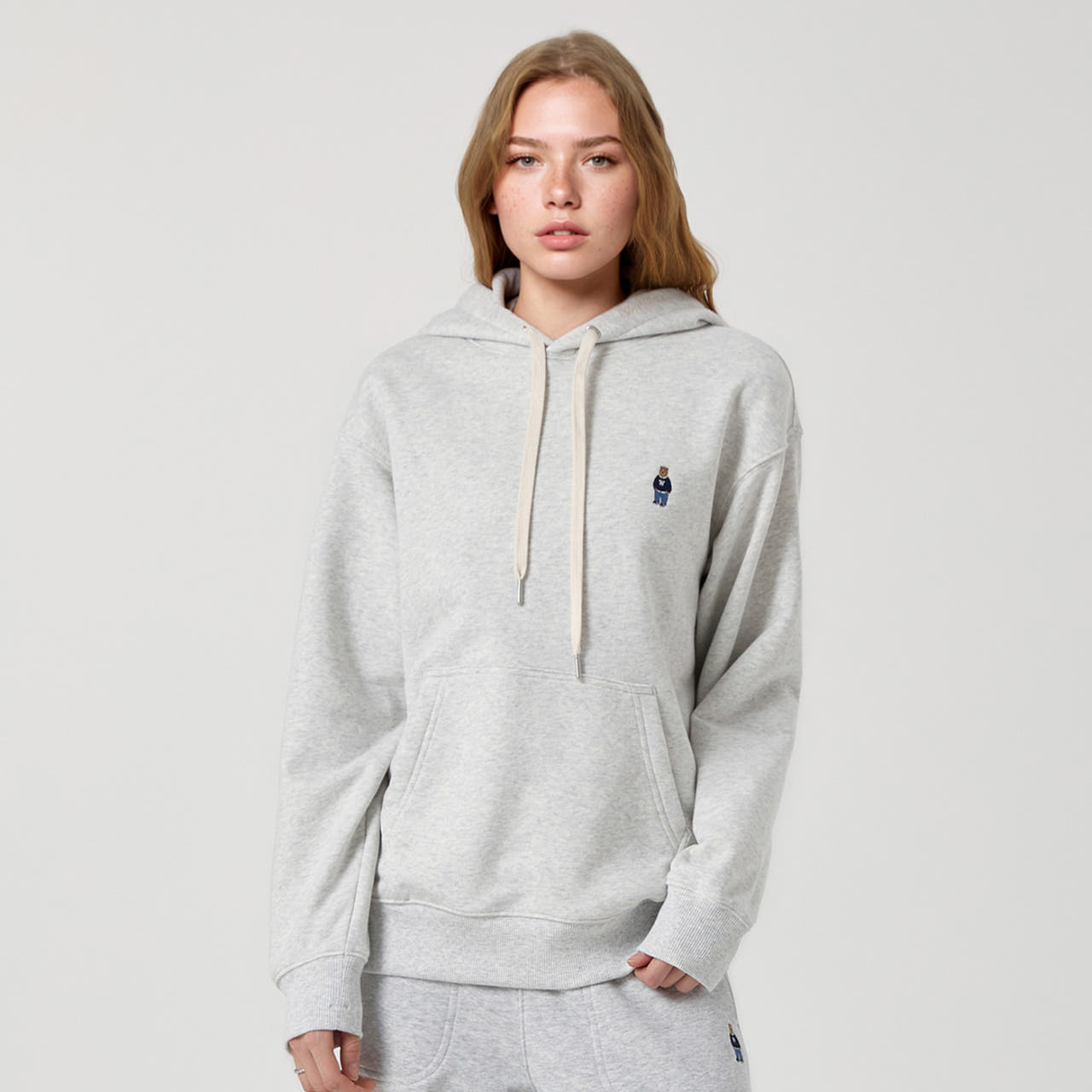 편하게 입기 좋은 후아유 스티브 후드, 어떤 옷인지 궁금하셨죠?