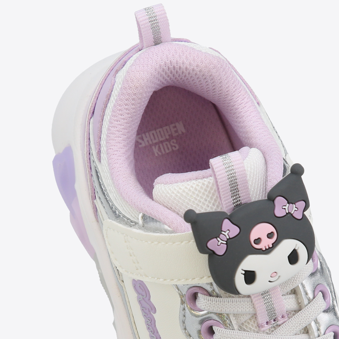 신학기 맞이 산리오 하트 라이팅 운동화, 귀엽고 편안하게 신어보세요!