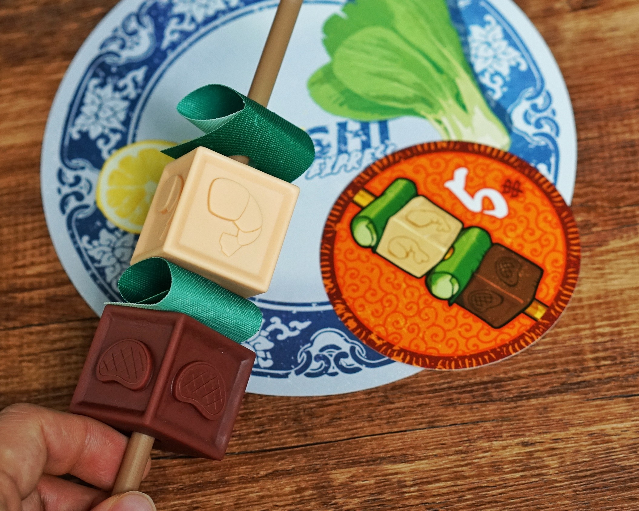 친구들과 즐기기 딱 좋은 꼬치의 달인 확장 보드게임 추천!