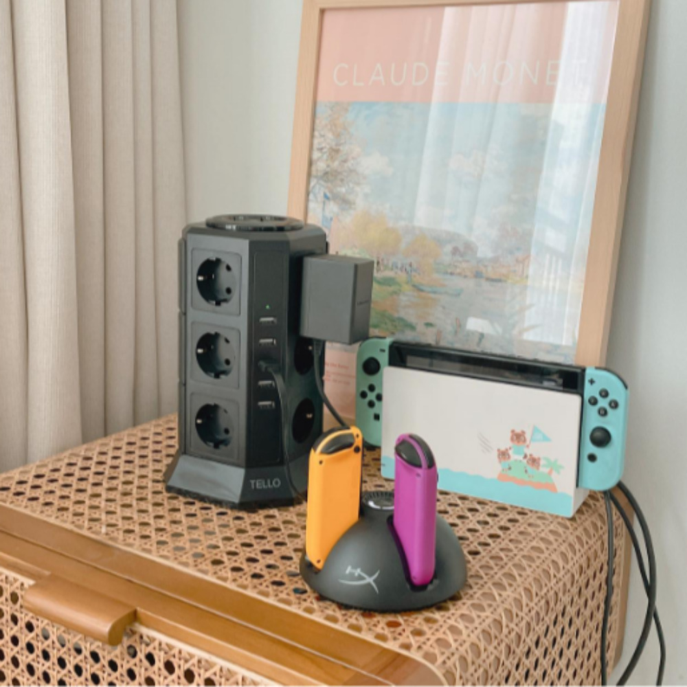 캠핑이나 집에서 딱! 세련된 타워형 멀티탭으로 편리함을 더하세요