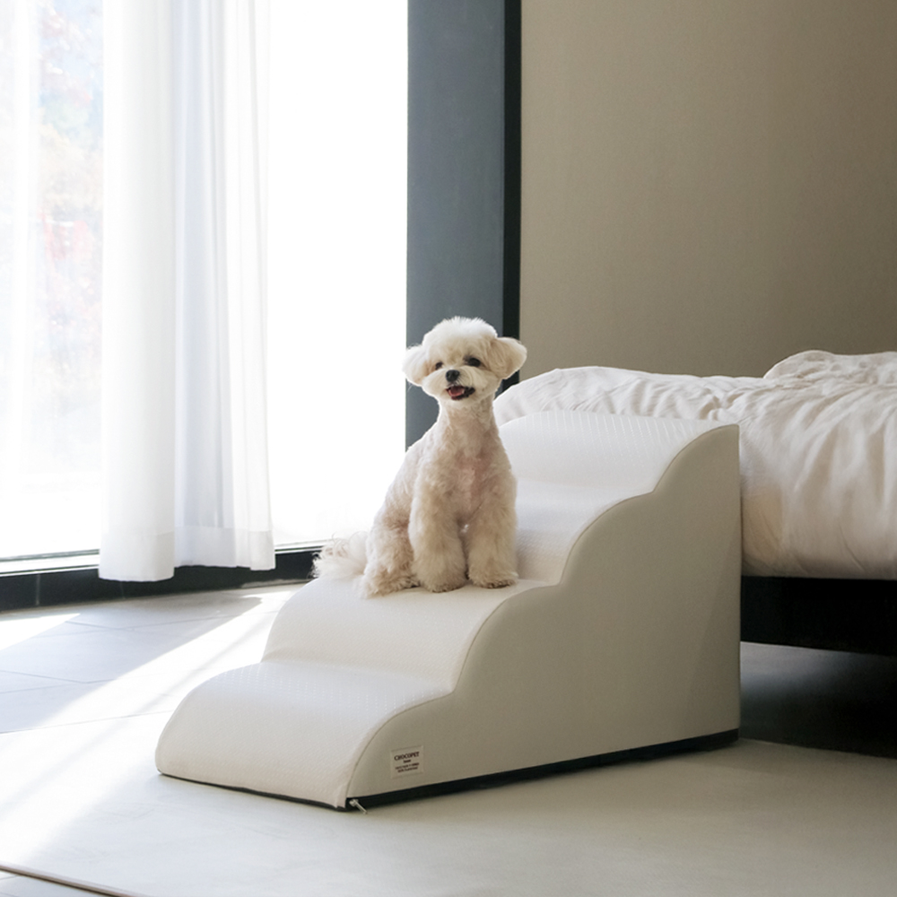 강아지와 고양이 모두 안전하게 사용할 수 있는 미끄럼 방지 계단 추천!