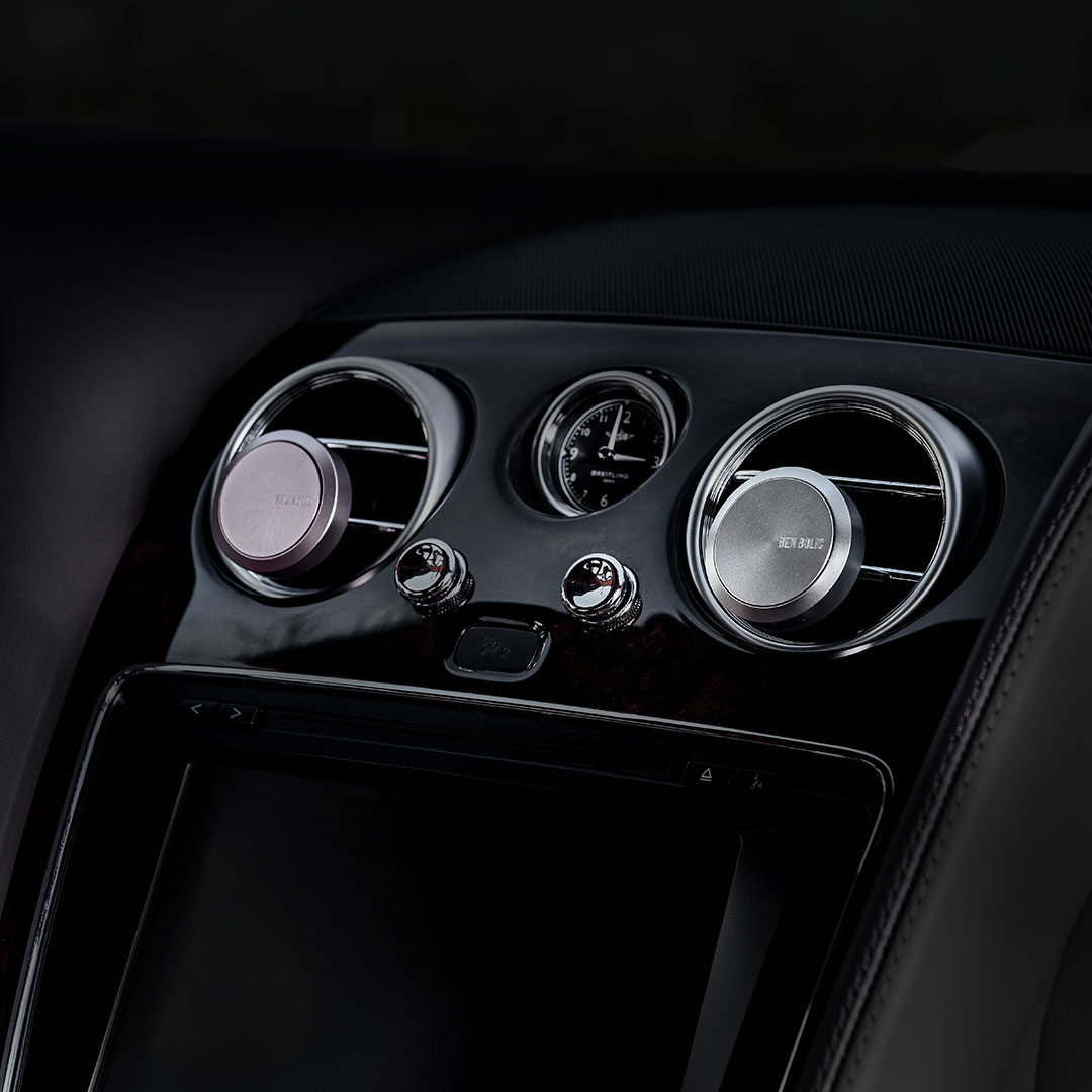 차량 내부를 깔끔하게! 고급 방향제와 차량 석고 추천