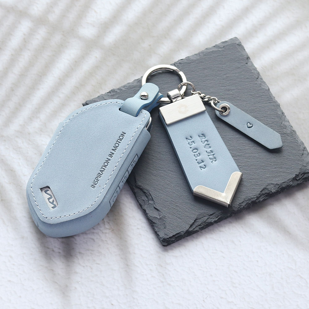 차 키를 깔끔하게 보호하는 스마트 가죽 키케이스, 한글 디자인이 돋보여요!