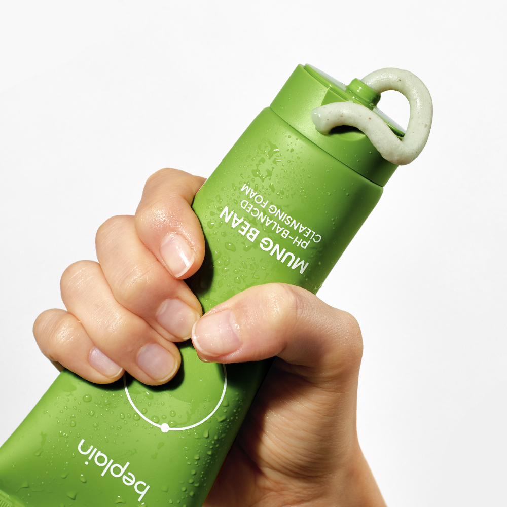 일상 속 피부 관리, 녹두 성분이 든 약산성 클렌징폼으로 시작해보세요!