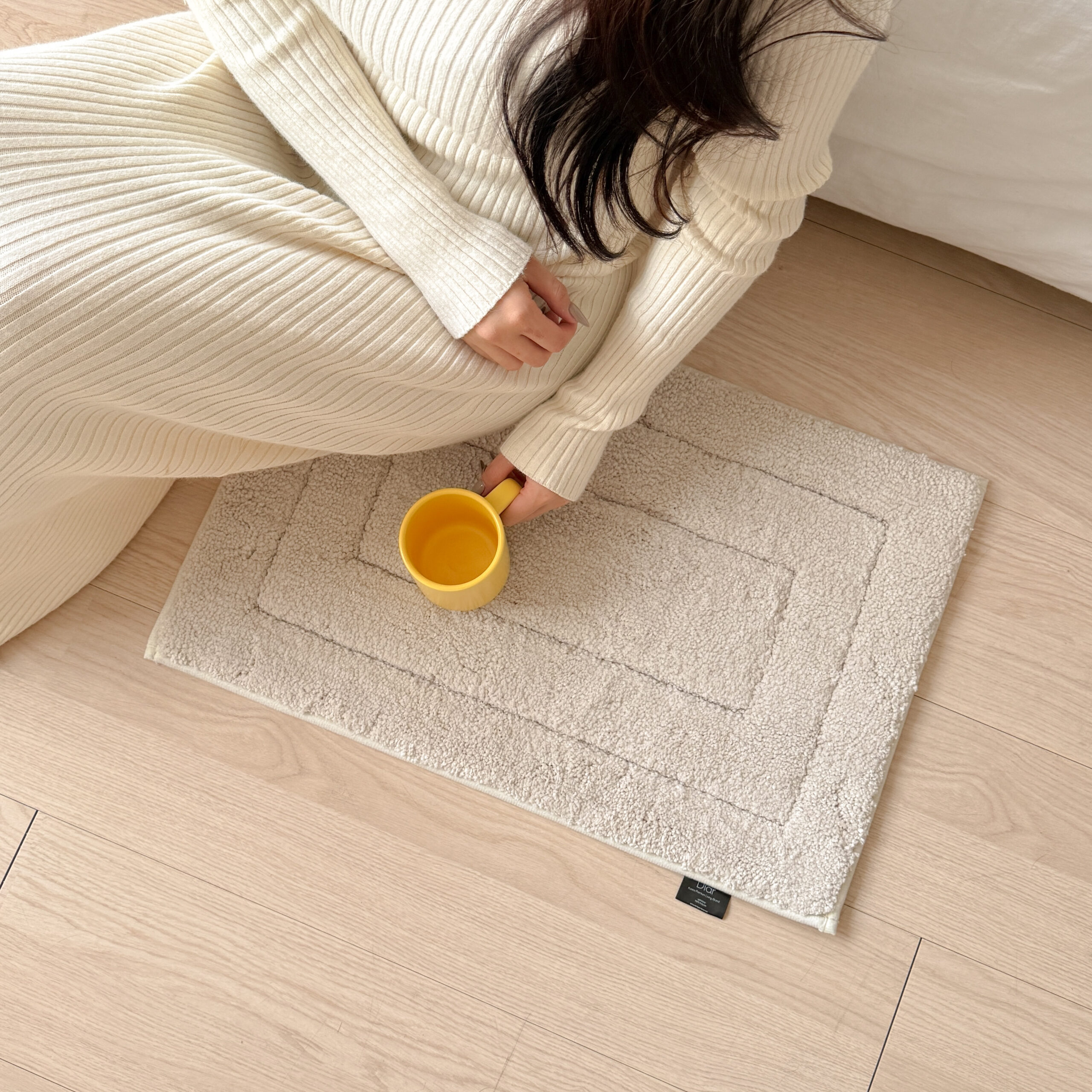 집안 어디든 포근하게 감싸주는 극세사 발매트 추천!