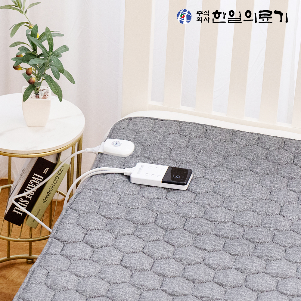 집에서도 캠핑에서도 따뜻함을 책임지는 전기매트 추천!