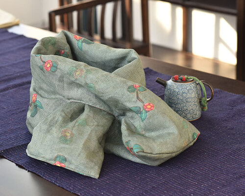 편안하고 멋스럽게, 린넨 누빔 머플러로 스타일 업!