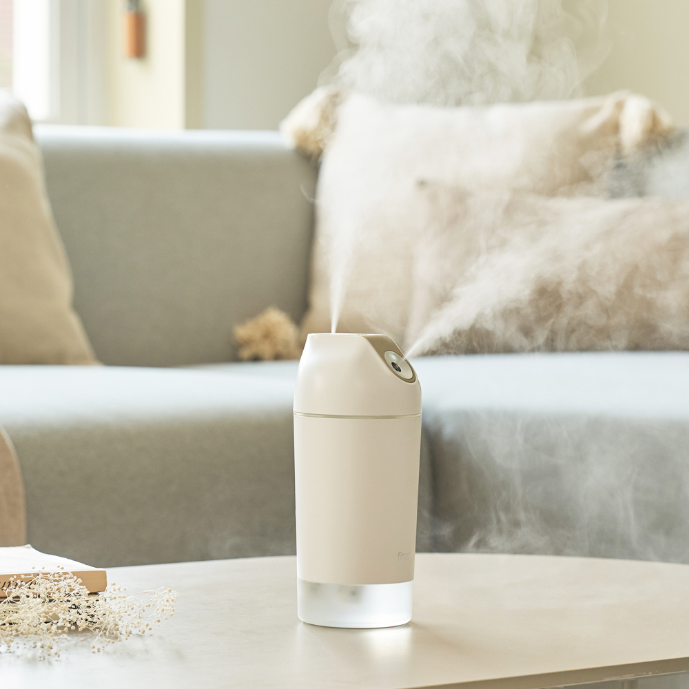 작고 가벼운 무선 가습기, 사무실이나 집에서 편하게 사용하세요!