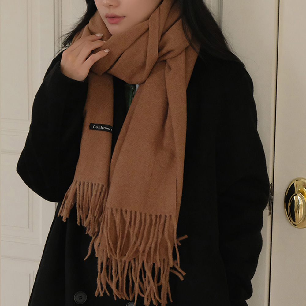 포근하고 따뜻한 캐시미어 머플러, 일상 속 필수 아이템으로 딱이에요!