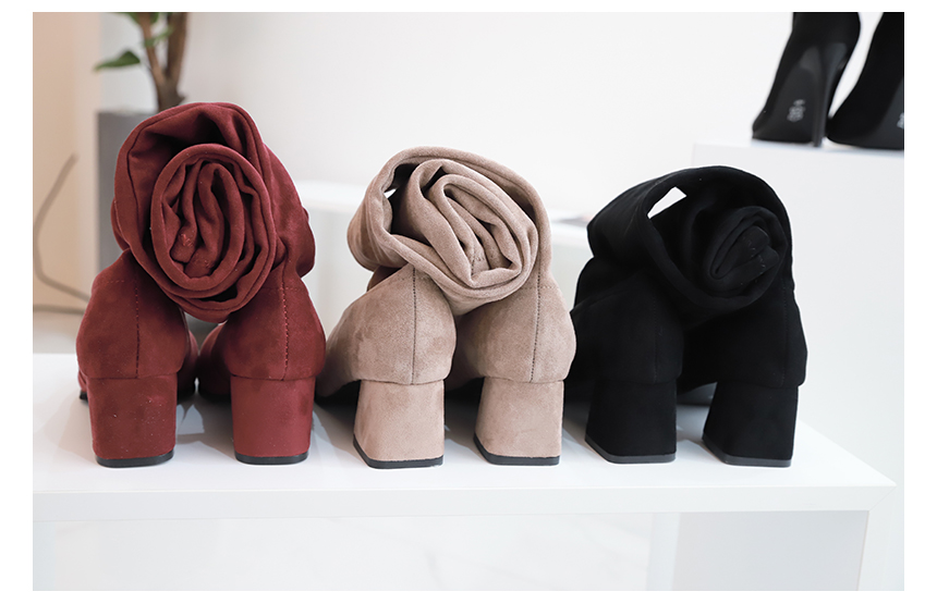 편하게 신기 좋은 슬림 스웨이드 싸이하이 롱부츠, 3가지 컬러로 만나보세요!