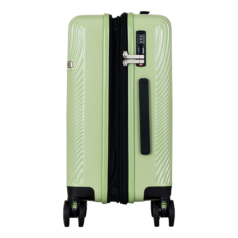 여행 준비 끝! 튼튼하고 실용적인 대형 캐리어 추천