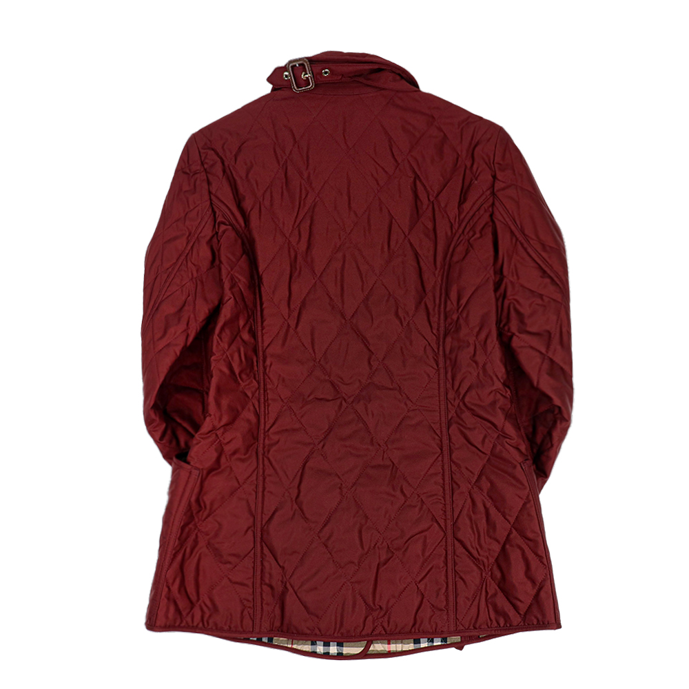 편안하게 입기 좋은 여성용 다이아몬드 퀼팅 자켓, 버버리 제품 추천