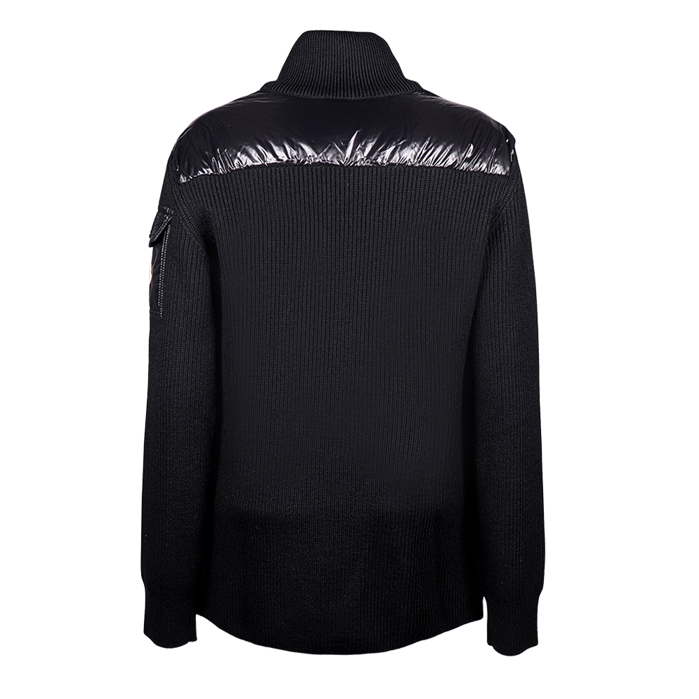 편안하면서도 세련된 여성용 로고 패치 니트와 패딩 점퍼 추천