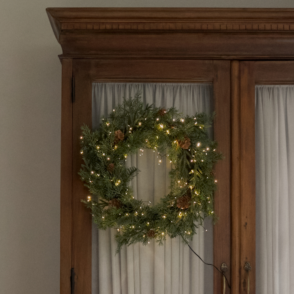 집에서 즐기는 크리스마스 분위기, 미니트리로 쉽고 예쁘게 꾸며보세요!