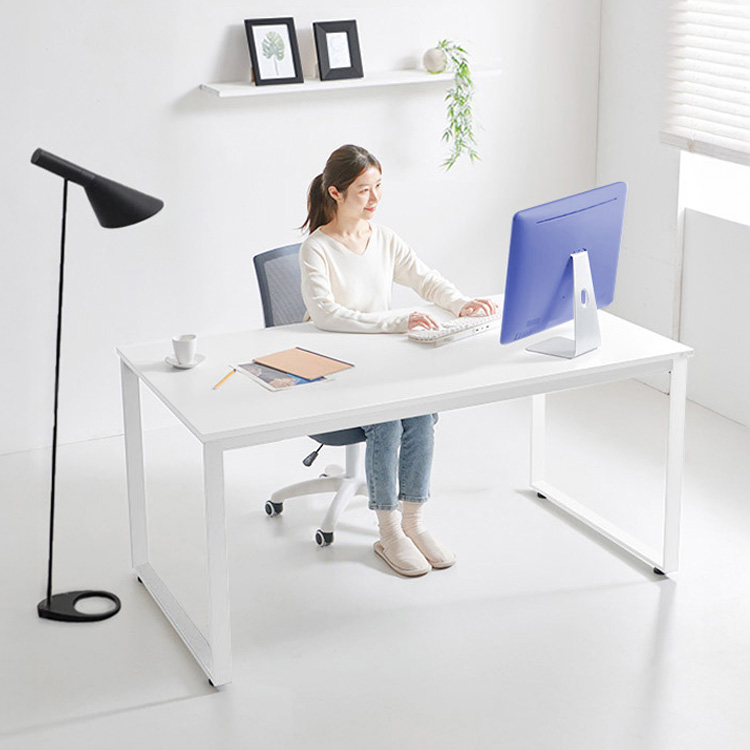 학생들이 좋아하는 실용적인 철제 공부책상 추천!