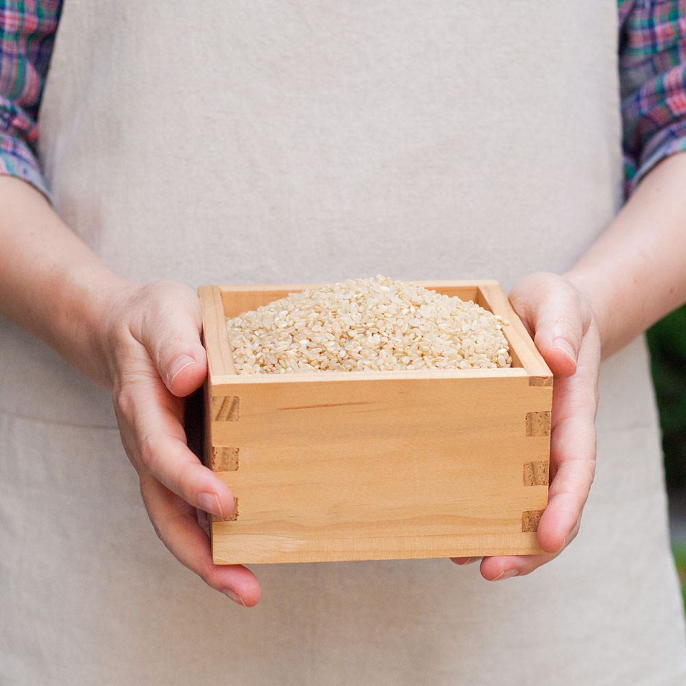 집에서 즐기는 건강한 유기농 오분도미쌀, 신선하게 당일 도정된 국산 쌀로 맛보세요!