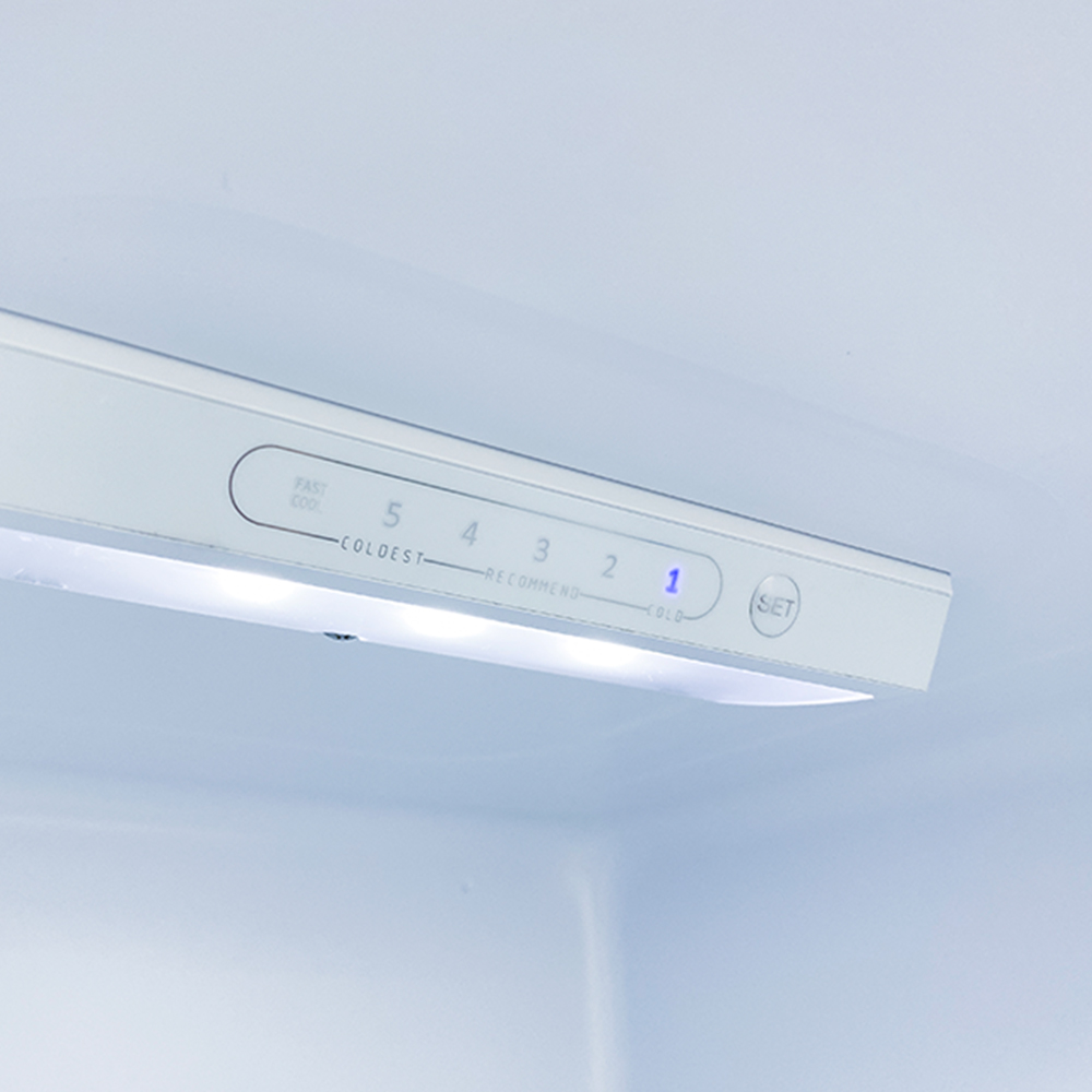 작은 공간에 딱 맞는 2도어 냉장고, 실속 있게 선택하는 방법