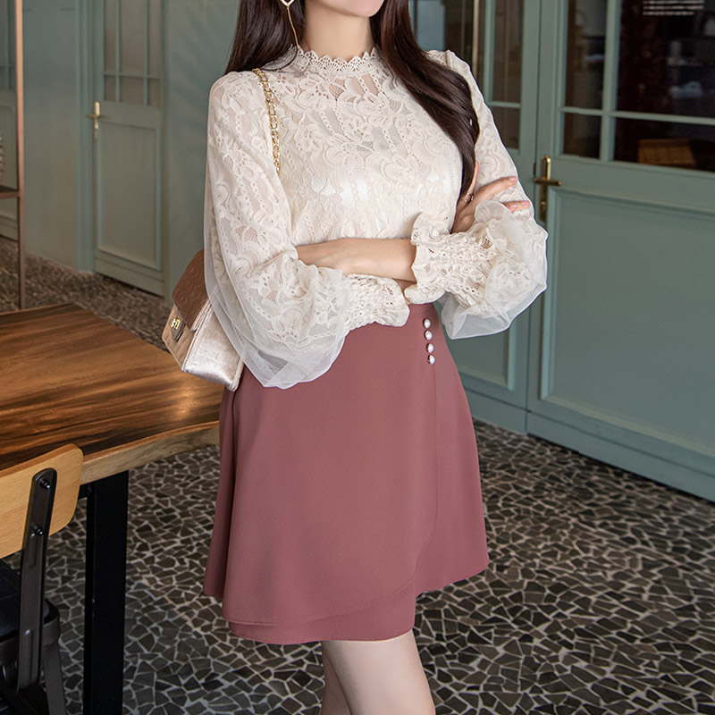 편안하면서도 세련된 레이스 블라우스, 어디서든 돋보이게 입어요!