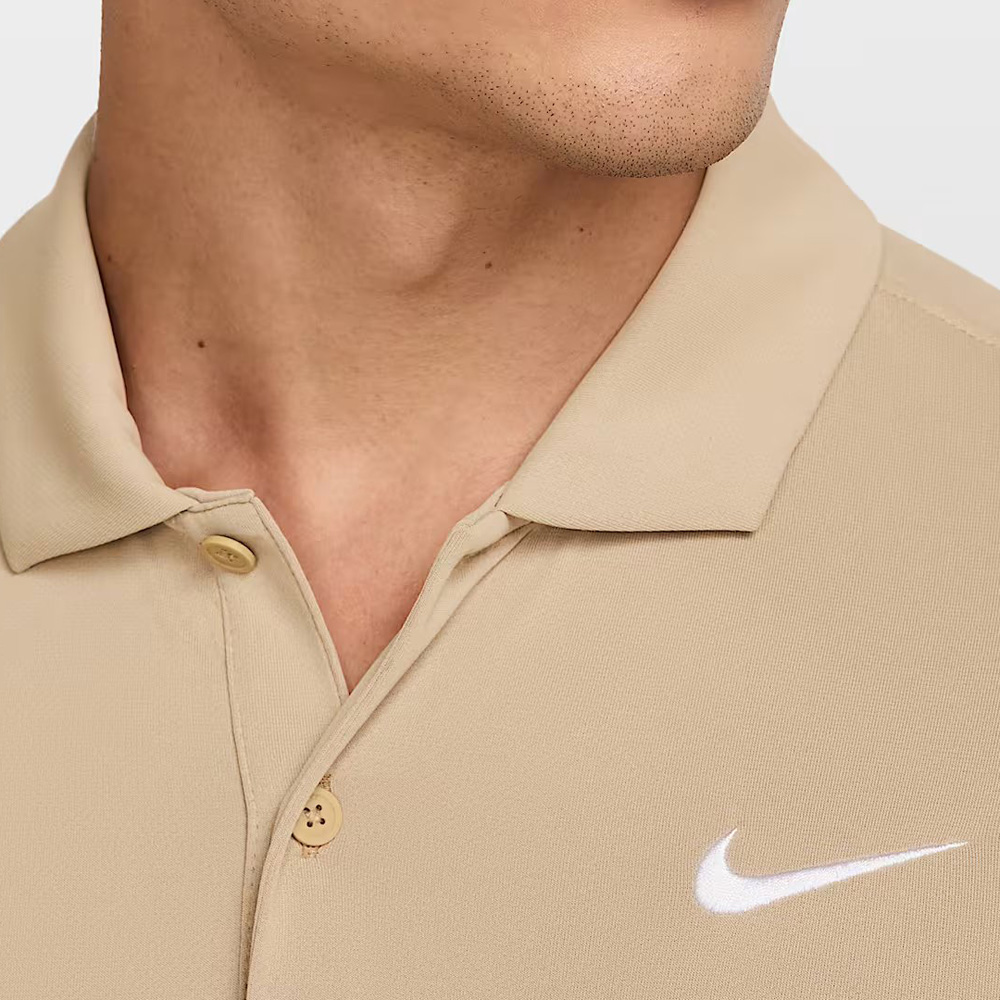 편하게 입기 좋은 나이키 폴로 티셔츠, 어떤 점이 특별할까?