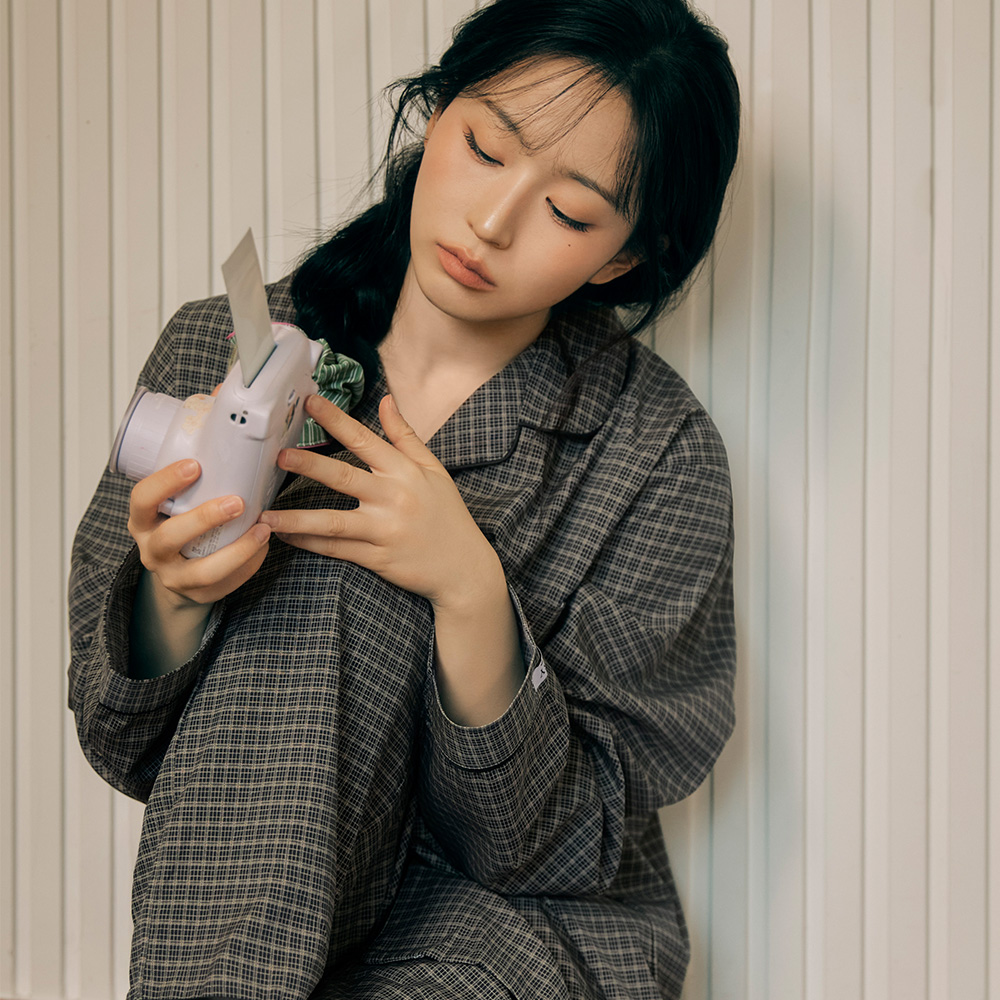 편안한 밤을 위한 실크 느낌 긴팔 커플 잠옷 세트 추천!