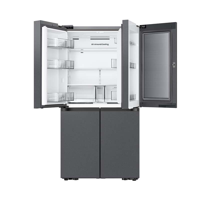 가족 모두가 만족하는 최신형 비스포크 AI 냉장고, 한번 살펴보세요!