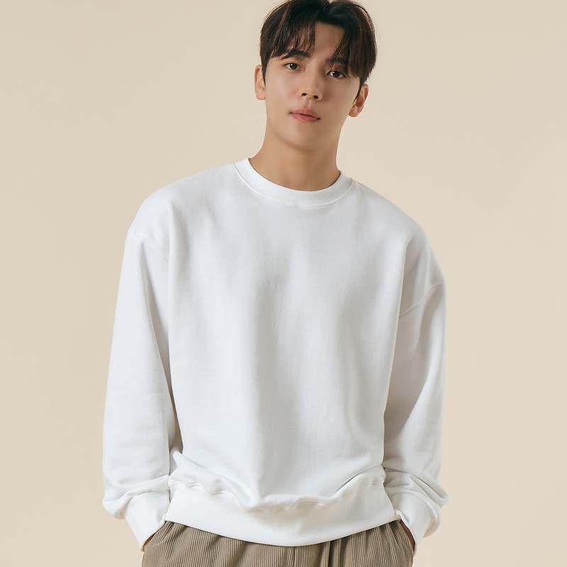 남녀 모두 편하게 입을 수 있는 오버사이즈 면 긴팔 티셔츠 추천!