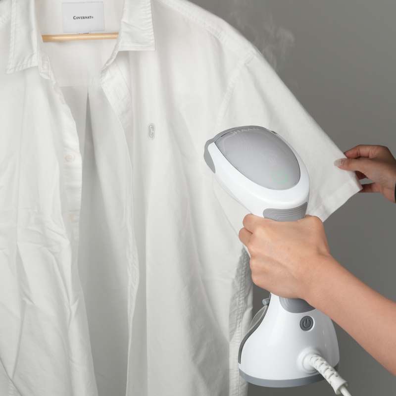 가볍고 편리한 스탠드형 핸디 스팀다리미, 한경희 HI-750으로 손쉽게 다림질하세요!