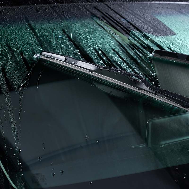 운전할 때 더 안전하고 깨끗하게! 레인OK 하이브리드 와이퍼 추천