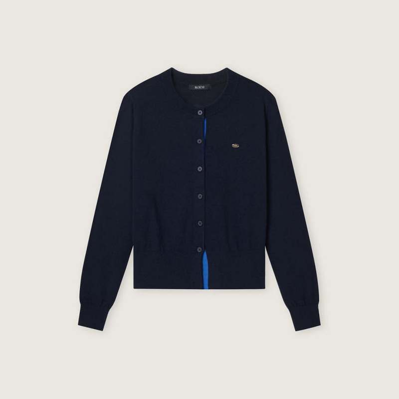 편안하게 입기 좋은 로엠의 데이 라운드넥 가디건 추천
