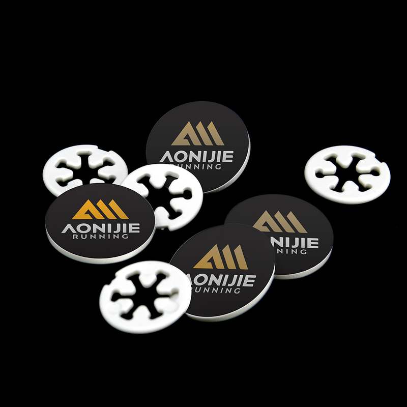 트레일러닝이나 마라톤 참가 시 배번호 고정이 걱정이라면 이 클립 추천해요!