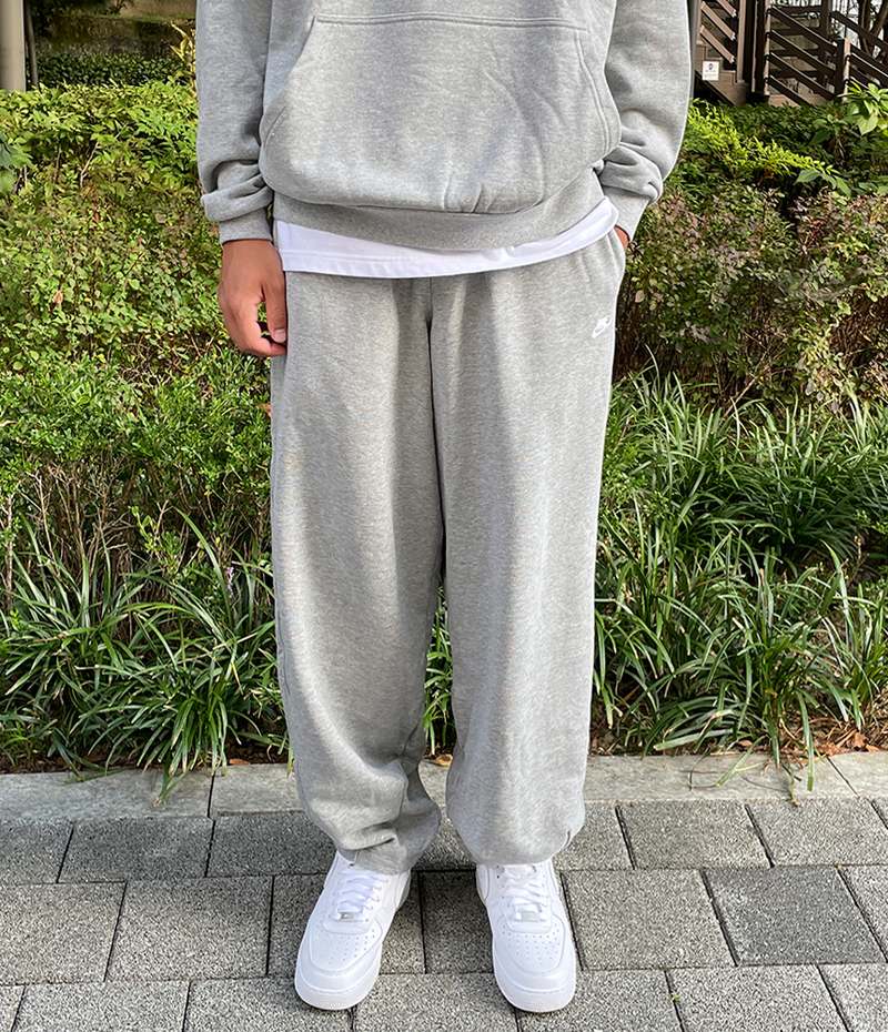 편하게 입기 좋은 나이키 오버핏 트레이닝 팬츠 추천!