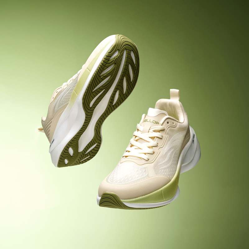 가볍고 편안한 러닝화, 일상 속 운동이 즐거워지는 선택!