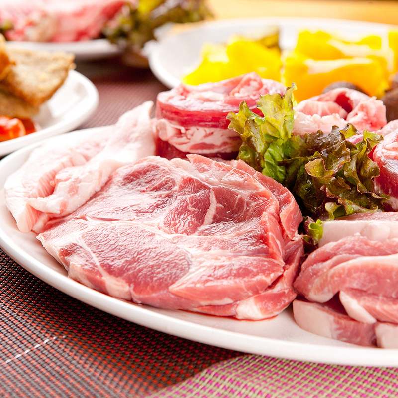 집에서 즐기는 신선한 돼지고기, 어떤 부위를 선택할까 고민되시나요?
