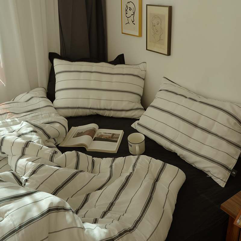 포근하고 먼지 걱정 없는 모달 침구로 사계절 내내 편안하게 보내세요