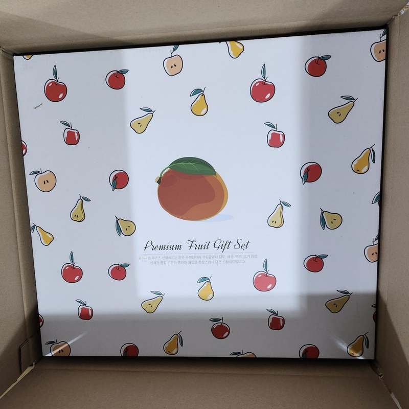 첫인사와 축하에 딱 좋은 과일 선물 세트, 부담 없이 선택하세요!