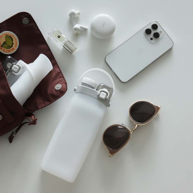 가볍고 접이식인 러닝 텀블러, 실용적이면서 세련된 물통 추천