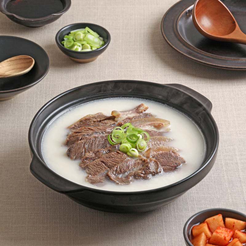 집에서 즐기는 진한 한우 소머리 곰탕, 몸보신으로 딱 좋아요!