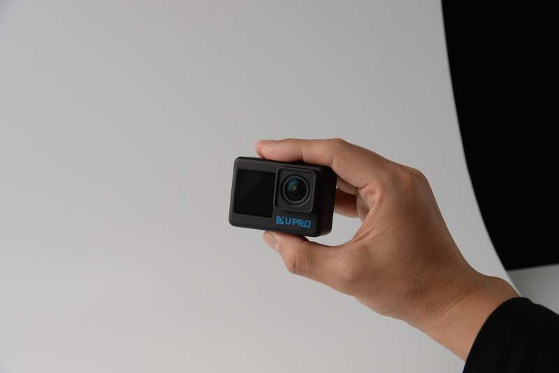 일상에서 바로 쓰기 좋은 프리미엄 액션캠, 유프로 2 브이로그 카메라 소개