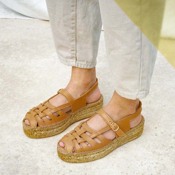 달콤한 꿀맛 같은 딸리스 뉴허니, 한번 맛보면 잊지 못할 거예요!