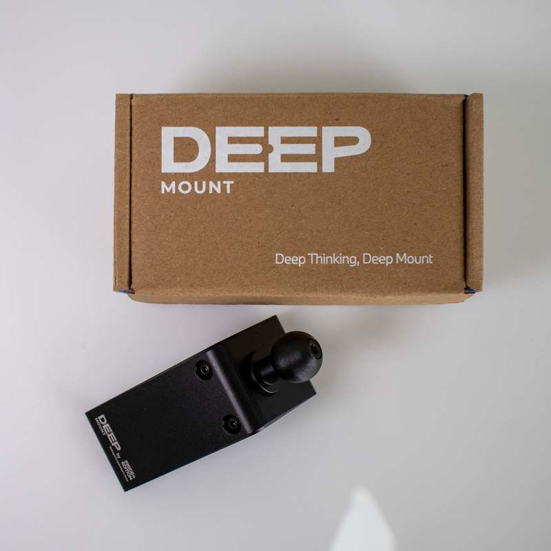 차량 내 스마트폰 거치, 딥마운트로 쉽게 해결하세요!