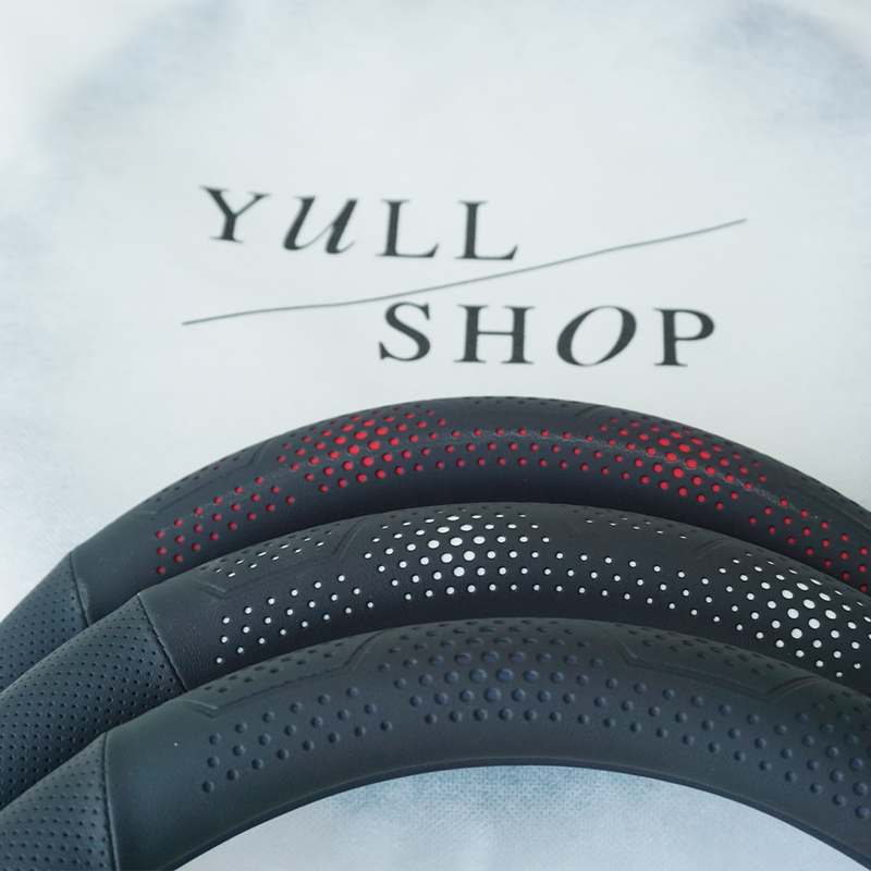 운전할 때 더 편하고 안전하게! 핸들커버 추천하는 이유