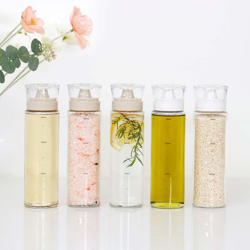 가정에서 유용하게 쓰이는 양념통과 소스병 추천! 깔끔하게 정리하는 방법