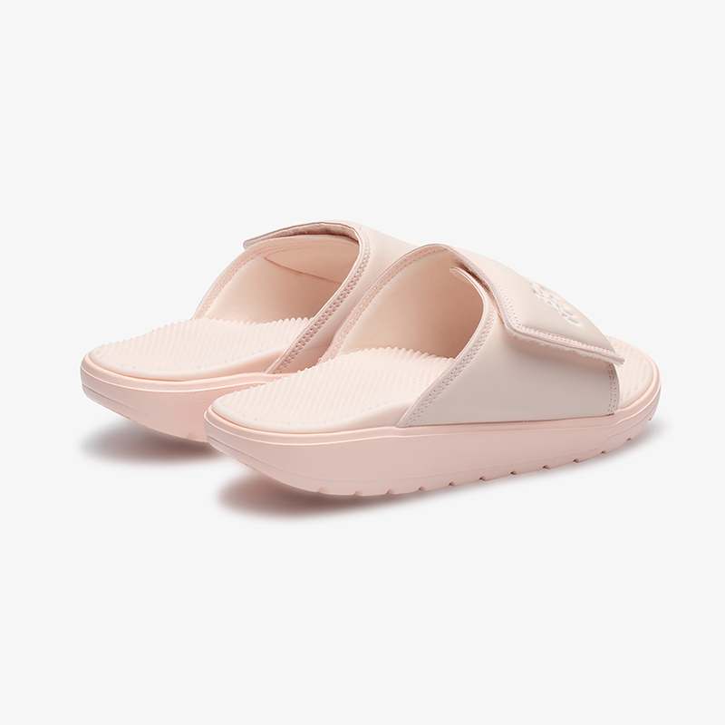 편하게 신을 수 있는 프리미엄 지압 슬리퍼, 한번 경험해보세요!