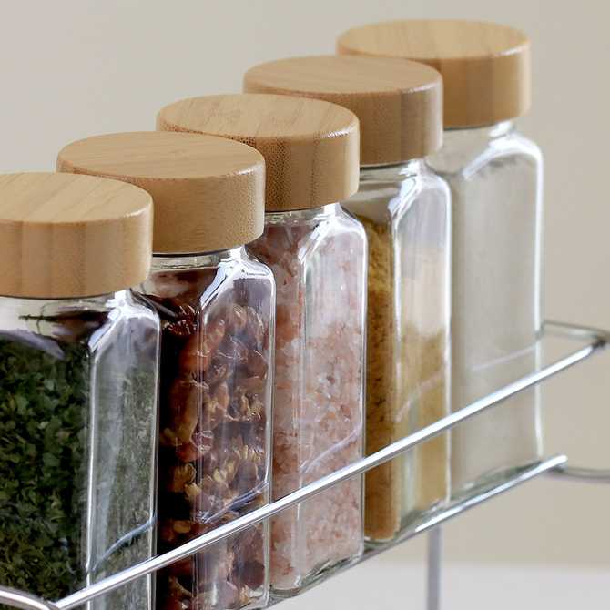 향신료와 원두, 말린차 보관에 딱 좋은 유리 캐니스터 세트