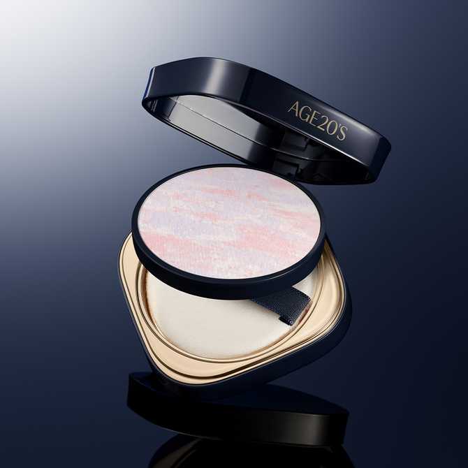 가볍게 사용할 수 있는 파우더, 에이지투웨니스 스포트라이트 프레스드 파우더