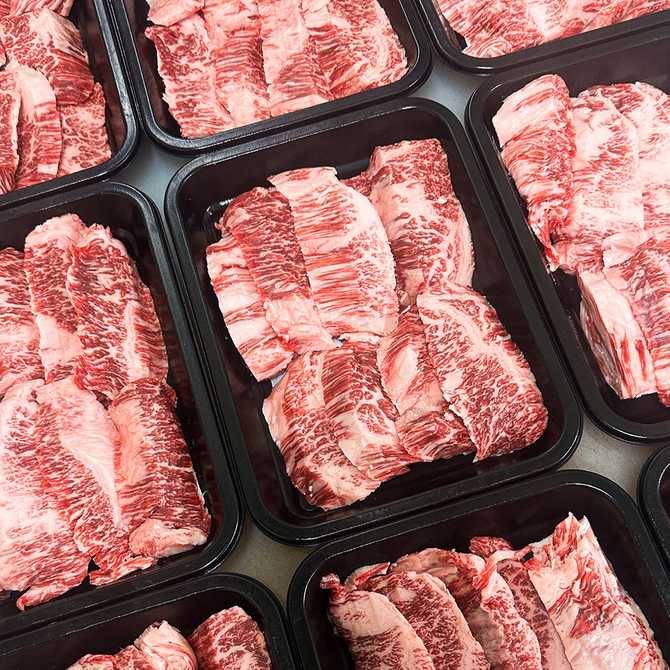 가성비 좋은 한우 선물세트, 마장동 소고기 구이용 800g으로 준비하세요