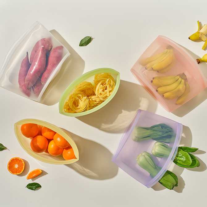 실리콘 지퍼백으로 냉장고 정리, 간편하게 해결하세요!